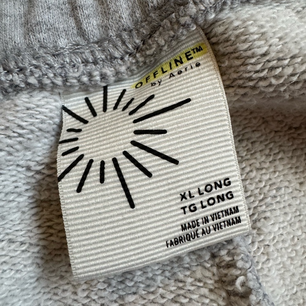SOLD Aerie Grey Cloud Fleece Flare Sweatpants - Picture 3 of 4